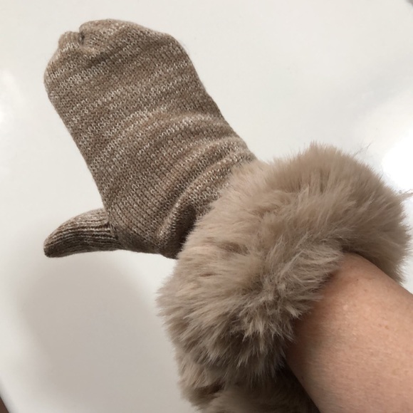 Winter Long Mittens - BB Collection - Picture 5 of 12